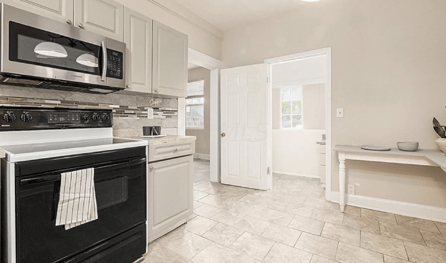 KITCHEN REMODELING